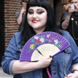 beth_ditto