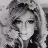 nancy_sinatra