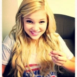 olivia_holt