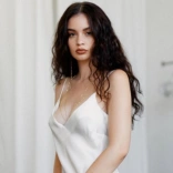 sabrina_claudio