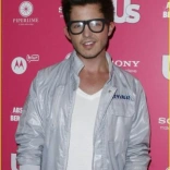 simon_curtis