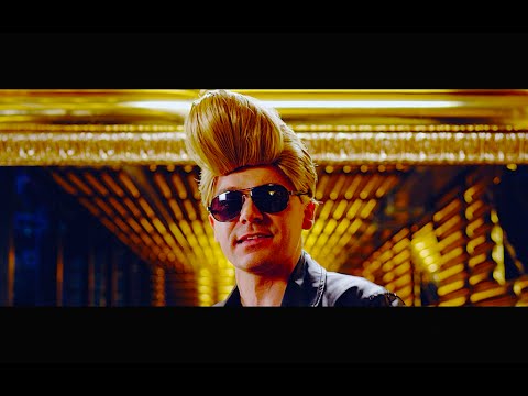 Tomasz Niecik Johnny Bravo Tekst I Tlumaczenie Piosenki Na Tekstowo Pl