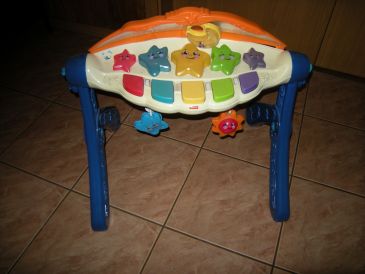 fisher_price___pianinko_w_gwiazdeczki