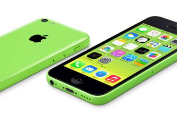 apple___iphone_5c__plastic_perfected