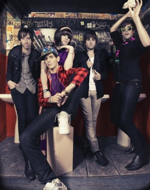 cobra_starship