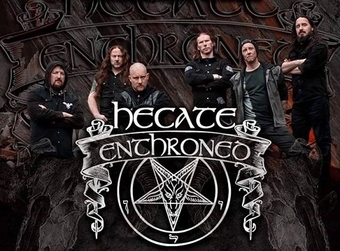 hecate_enthroned