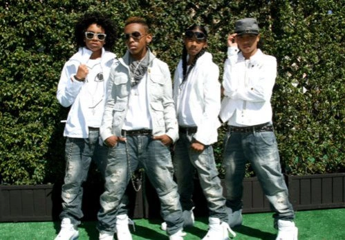 mindless_behavior