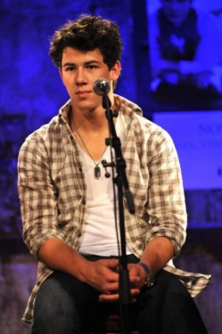 nick_jonas