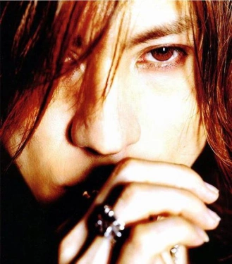 sugizo__yasuhiro_sugihara_